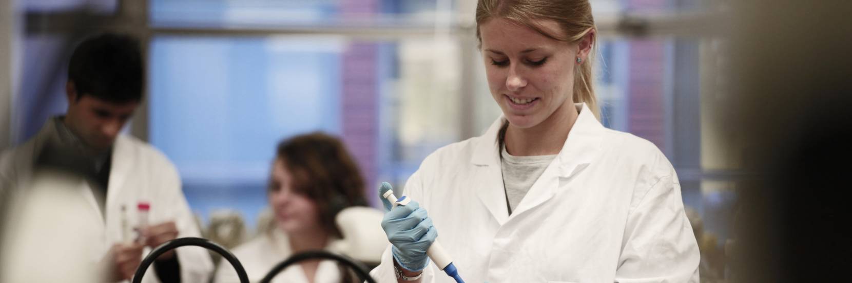 Biomedical students in the lab
