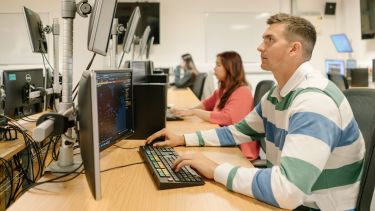Students using the trading room.