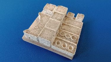 CoMaSS: Construction Materials from Sand and Sun