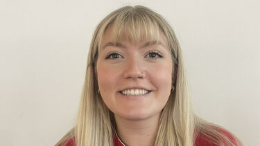 Emily Keen Headshot