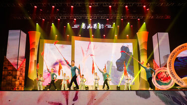 Sichuan performance 3
