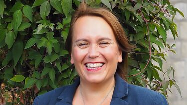 Headshot of Women smiling 