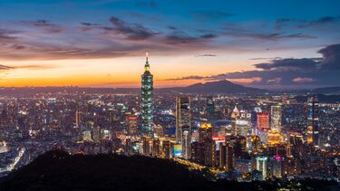 Photo of the skyline of Taipei, Taiwan at dusk