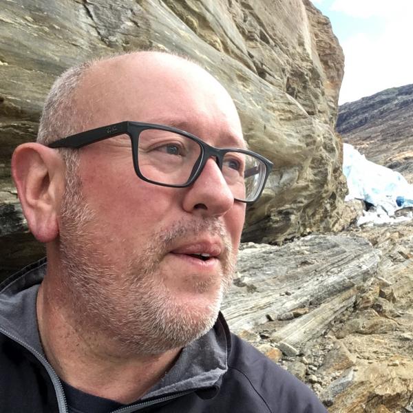 Profile picture of Dr Rob Bryant in the field
