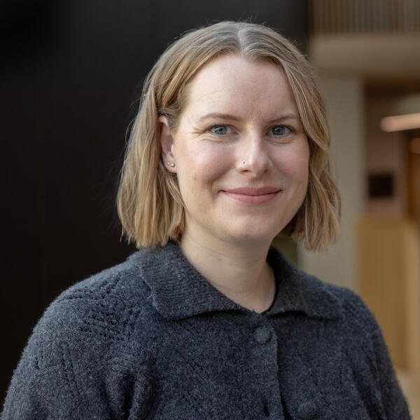 Profile picture of Ruth Manderson