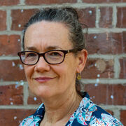 Gwen Robinson staff profile