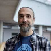 Jesse Armstrong
