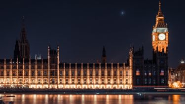 The houses of Parliment at night - image 