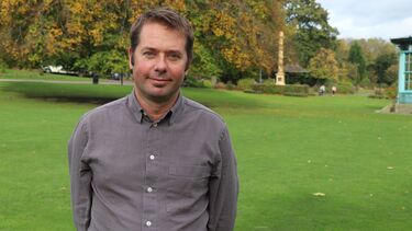 Profile image for academic staff member Simon Rushton