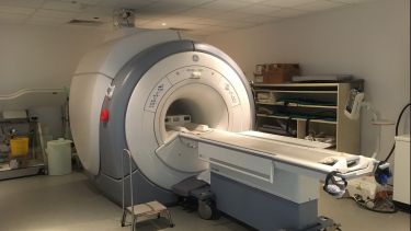1.5T multi-nuclear whole body MRI system 