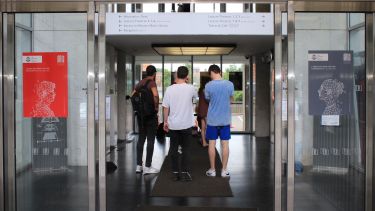 Students entering the Arts Tower