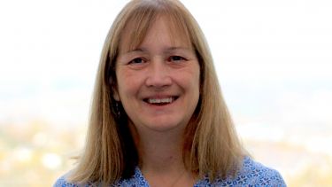 A profile photo of Helen Woolley