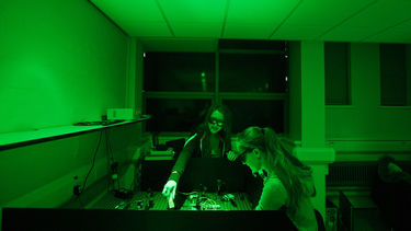 Students in the University of Sheffield's Quantum Information Laboratory
