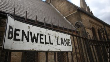 A photo of the Benwell Lane road sign