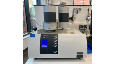 Photo of NETZSCH STA 449 F3 SIMULTANEOUS TGA/DSC in the Basic Characterisation lab