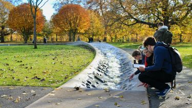 Landscape Architecture students exploring the Princess Diana Memorial Fountain