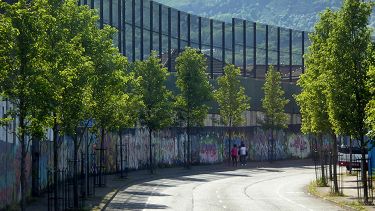 Peace wall in West Belfast 2017