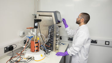 Bioreactor made possible by alumni and supporter donations