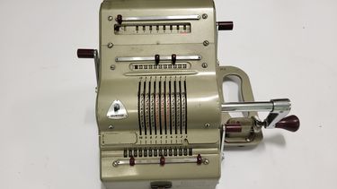 Brunsviga calculator
