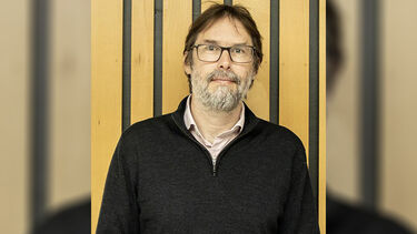 Dr Daniel Blackburn