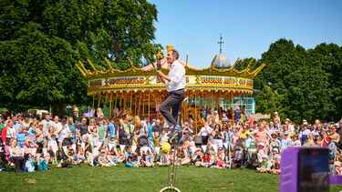 Crowds being wowed at May Fayre 2023