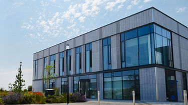 The exterior of the the University of Sheffield Energy Innovation Centre