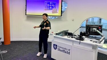 Darson Li delivering a worshop