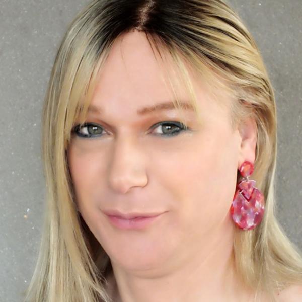 Profile picture of Danni Kerr