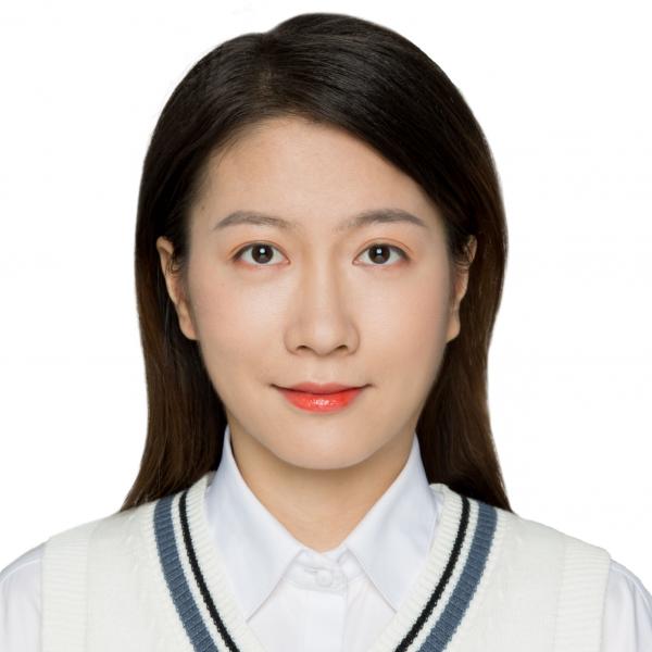 Profile picture of CI- Lina Chen