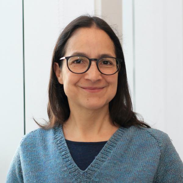 Profile picture of Dr Elisa Olivares Esquival 