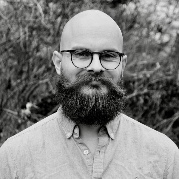 Profile picture of Black and white photo of Laurenz Casser