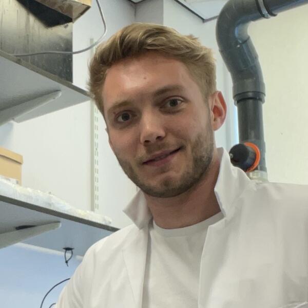 Profile picture of Profile photo of Alex Newman