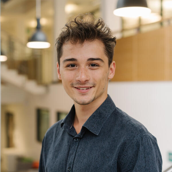 Profile picture of Lucas Joel - profile photo