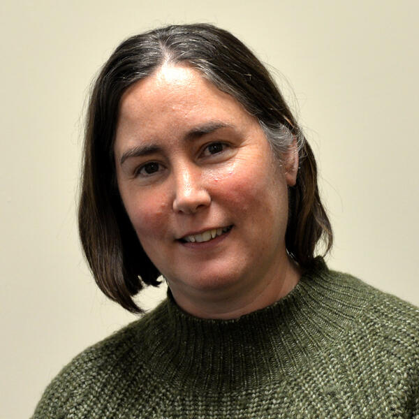 Profile picture of Julie Porter