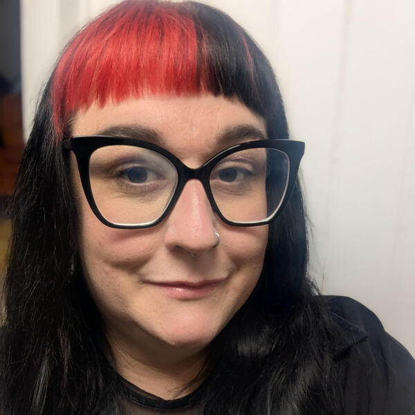 Profile picture of Rosy Morris-Roe Headshot