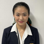 Rachel Tao Headshot