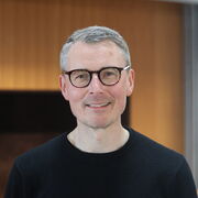 Headshot photo of Colin Reid