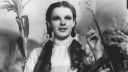 Still of Judy Garland as Dorothy in the Wizard of Oz, black and white