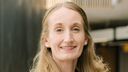 Head and Shoulders image of Dr Christine Huebner