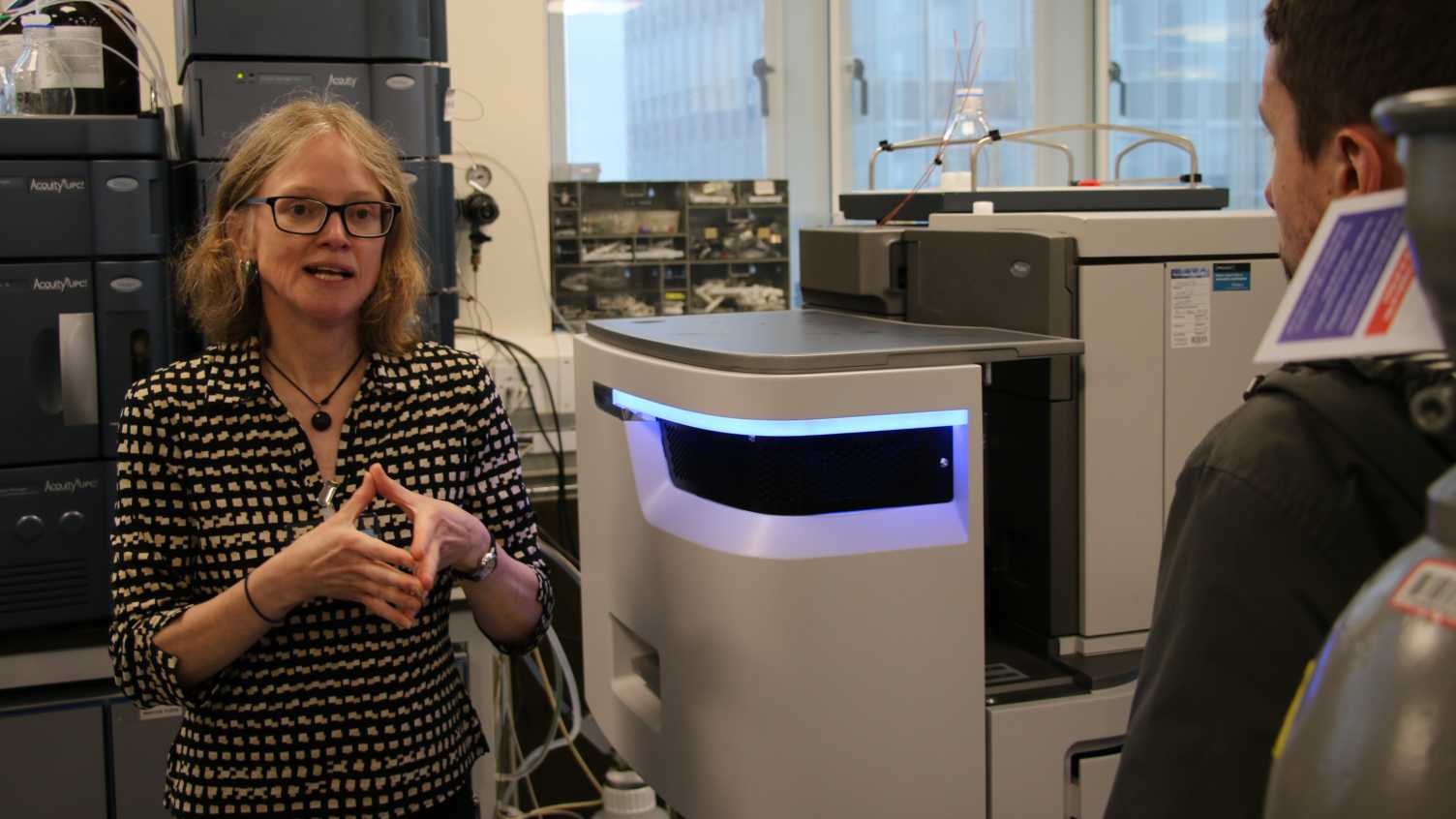 Thumbnail for Using mobile Mass Spectrometry in the detection of COVID-19 | Faculty of Science…