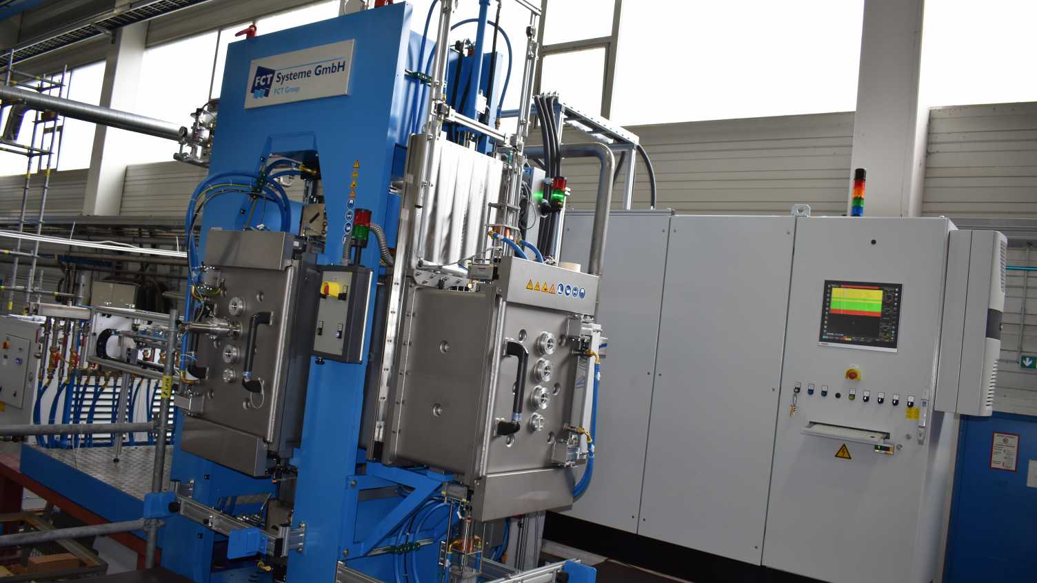 Thumbnail for New FAST machine makes exciting addition to Henry Royce Institute capabilities |…