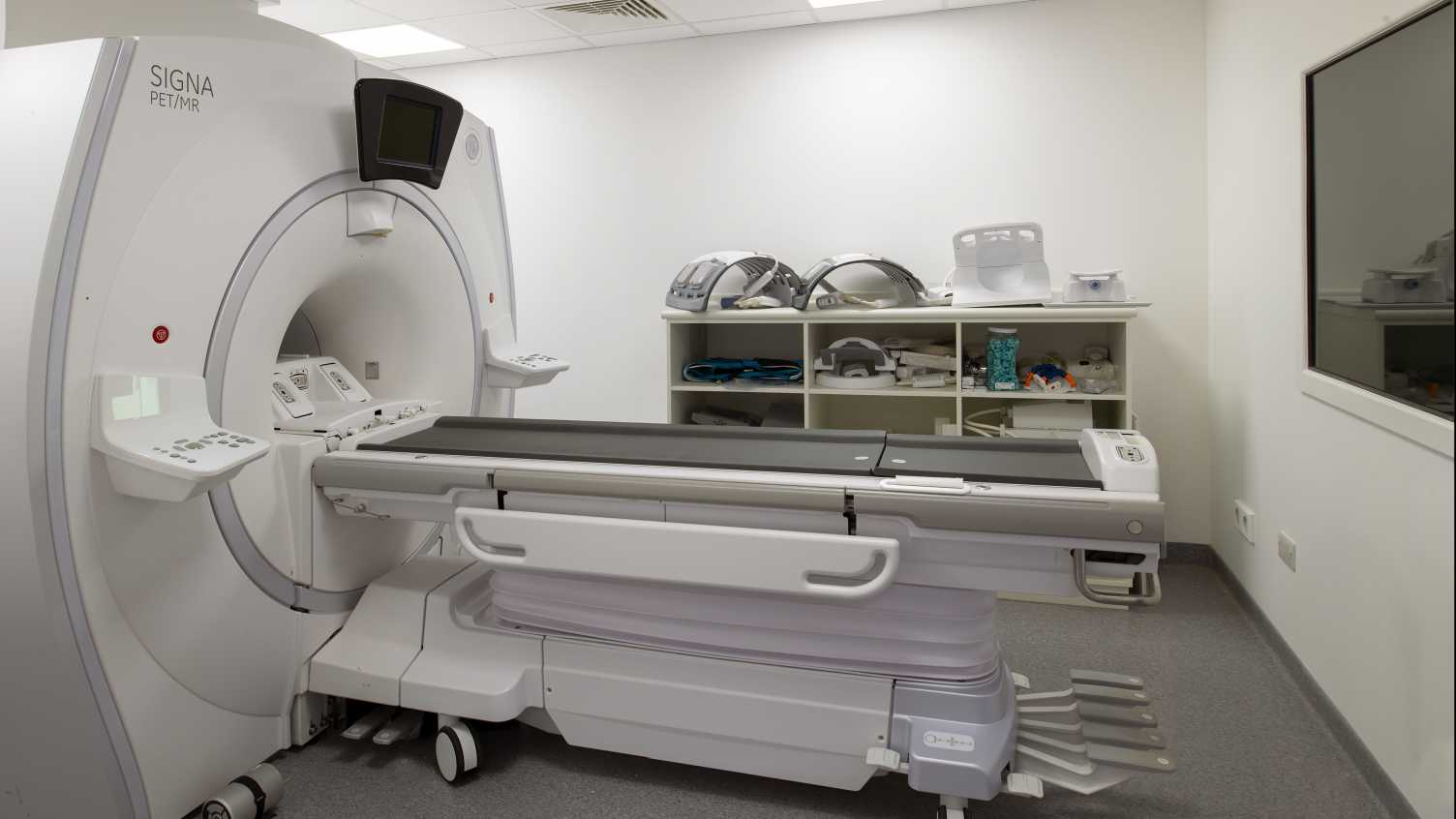 Sheffield PET-MRI facility | Neuroscience Institute | The University of ...