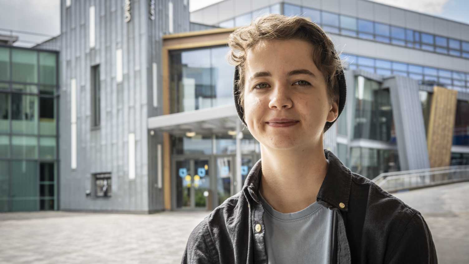 Thumbnail for Equality, Diversity & Inclusion: Den's Story | Faculty of Engineering 