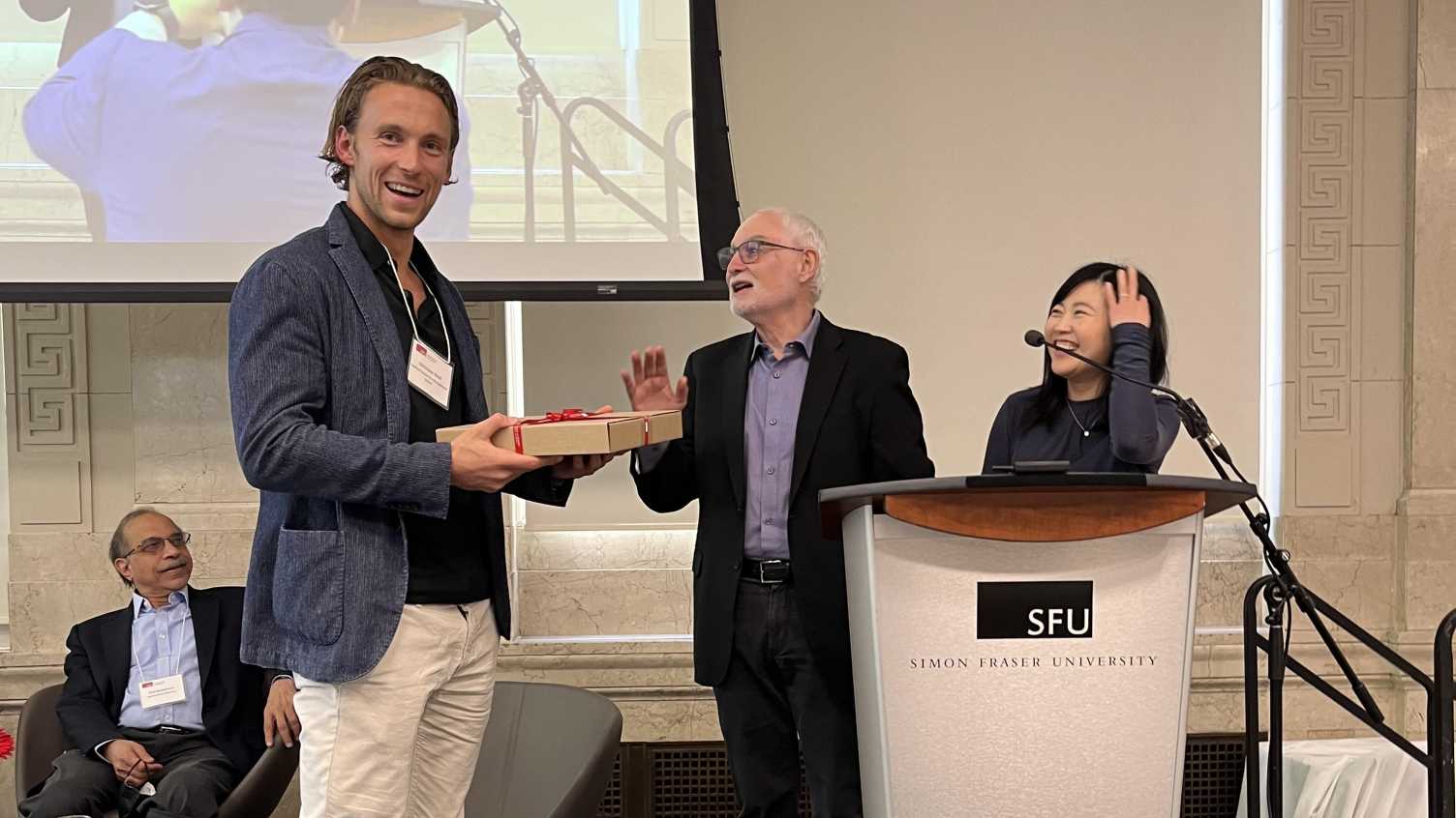 Thumbnail for Dr Christiaan Röell receives the Best Paper Award at GSEM 2022 | Management Sch…
